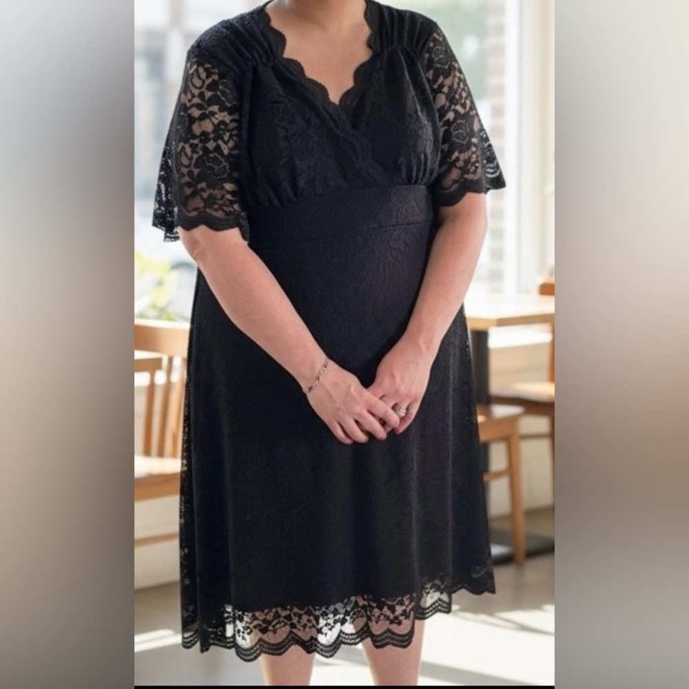 Women’s Kiyonna Black Midi Dress Plus 4X